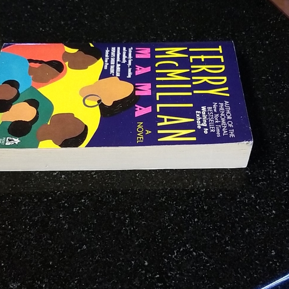 📖📗Softback Book (Used) - Picture 3 of 4